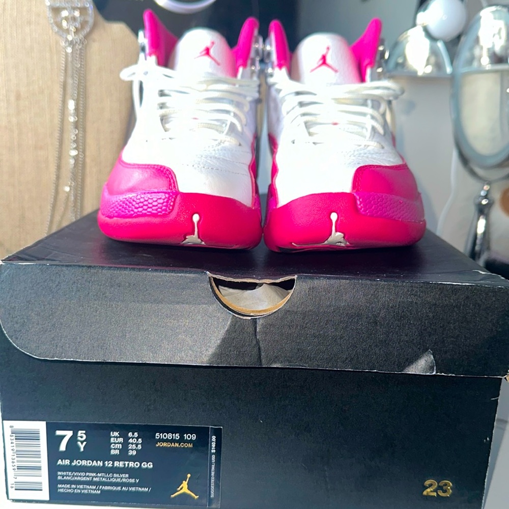 Air Jordan 12 Retro GG, size 7.5.